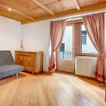 Premesan 5 Apartment *